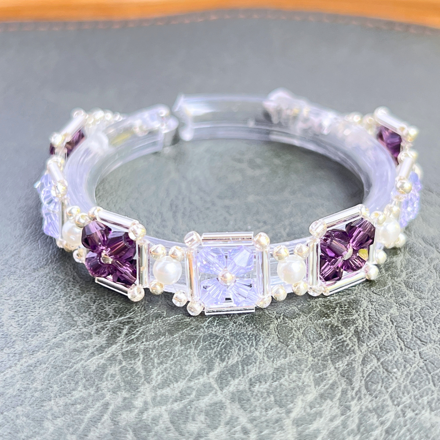 No.40 Beaded Bracelet Purple Grape Beads – 4mm Purple Diamond Beads, Pearls & Silver Seed Beads – DIY Jewelry Making Set for Beginners – Gift for Her