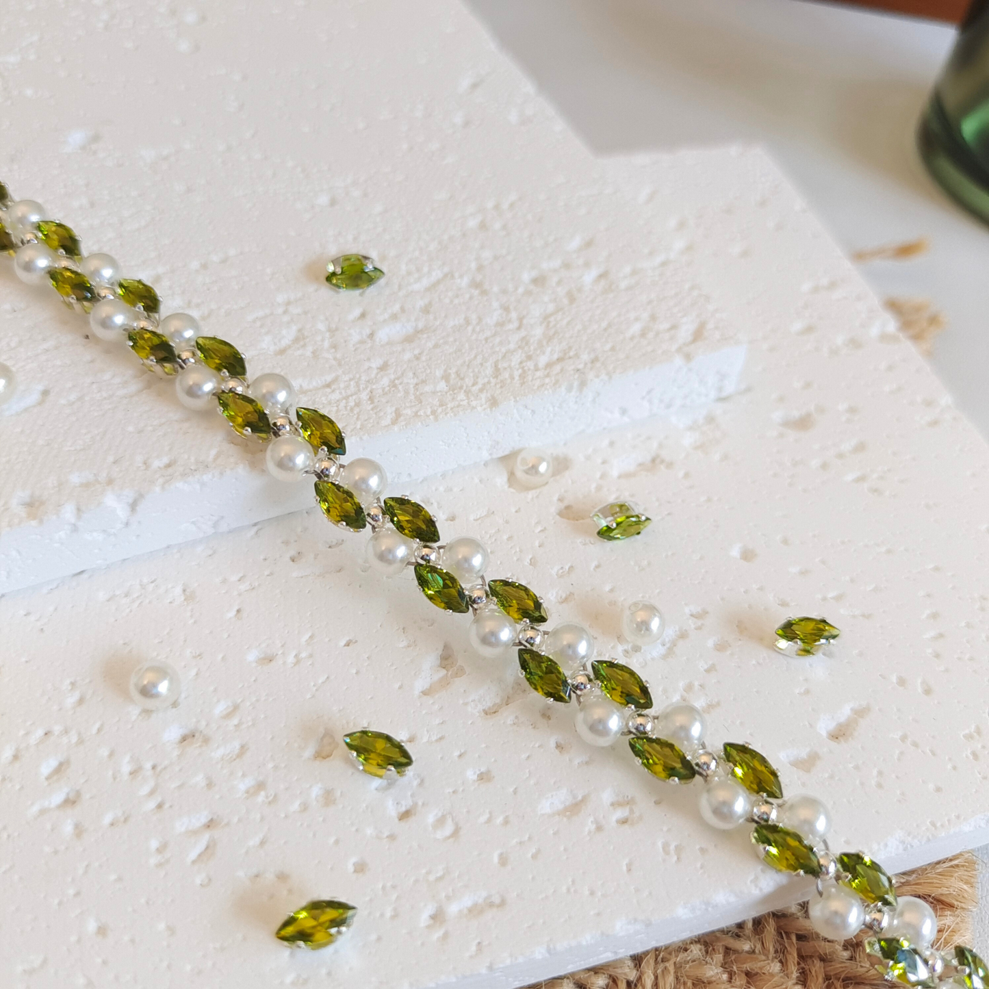 No.26 Handmade Bracelet – Green Amber with Olive Marquise Rhinestones & Pearls