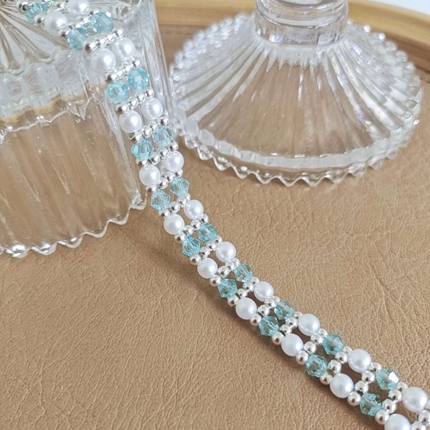 No.02 DIY Frozen-Inspired Beaded Bracelet Kit – 4mm Crystal Diamond Beads, 4mm Pearls, Silver Seed Beads & Findings | Beginner Jewelry Craft Kit Gift for Her