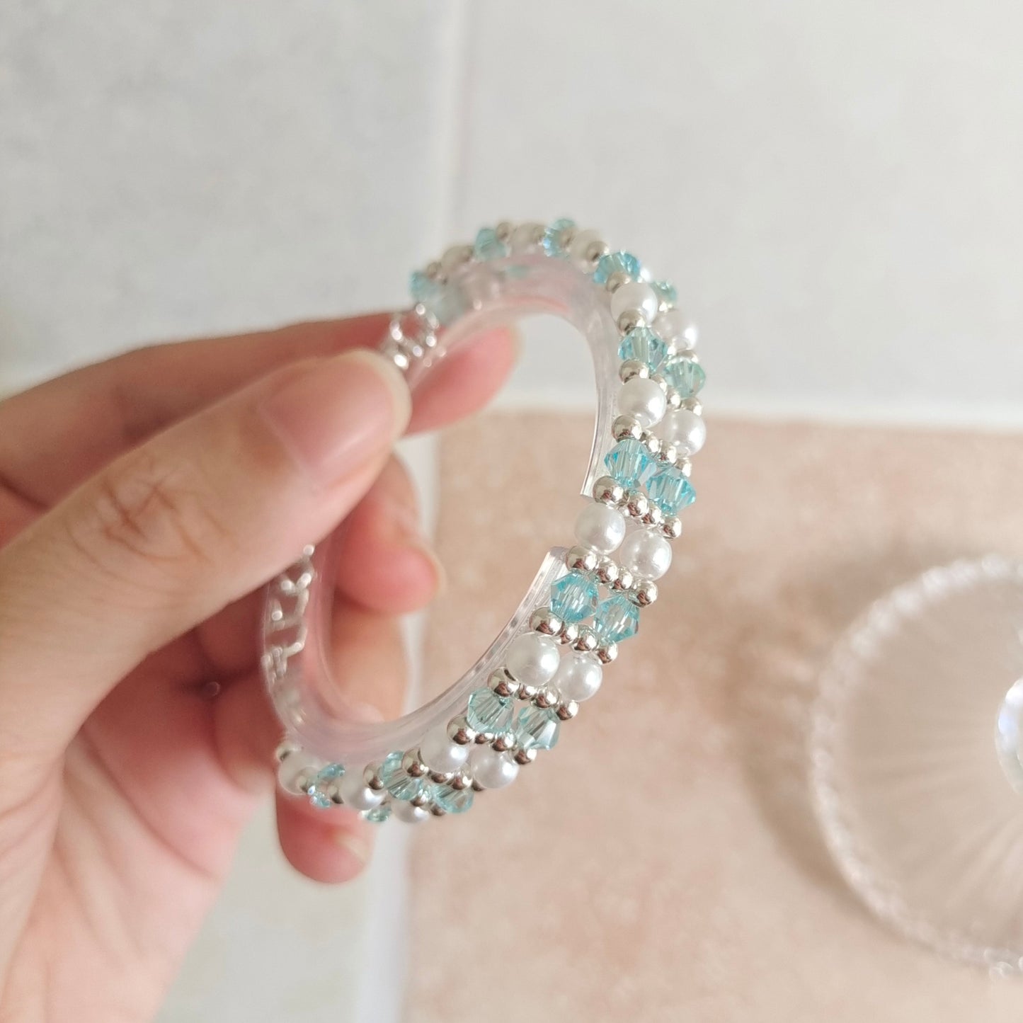 No.02 DIY Frozen-Inspired Beaded Bracelet Kit – 4mm Crystal Diamond Beads, 4mm Pearls, Silver Seed Beads & Findings | Beginner Jewelry Craft Kit Gift for Her