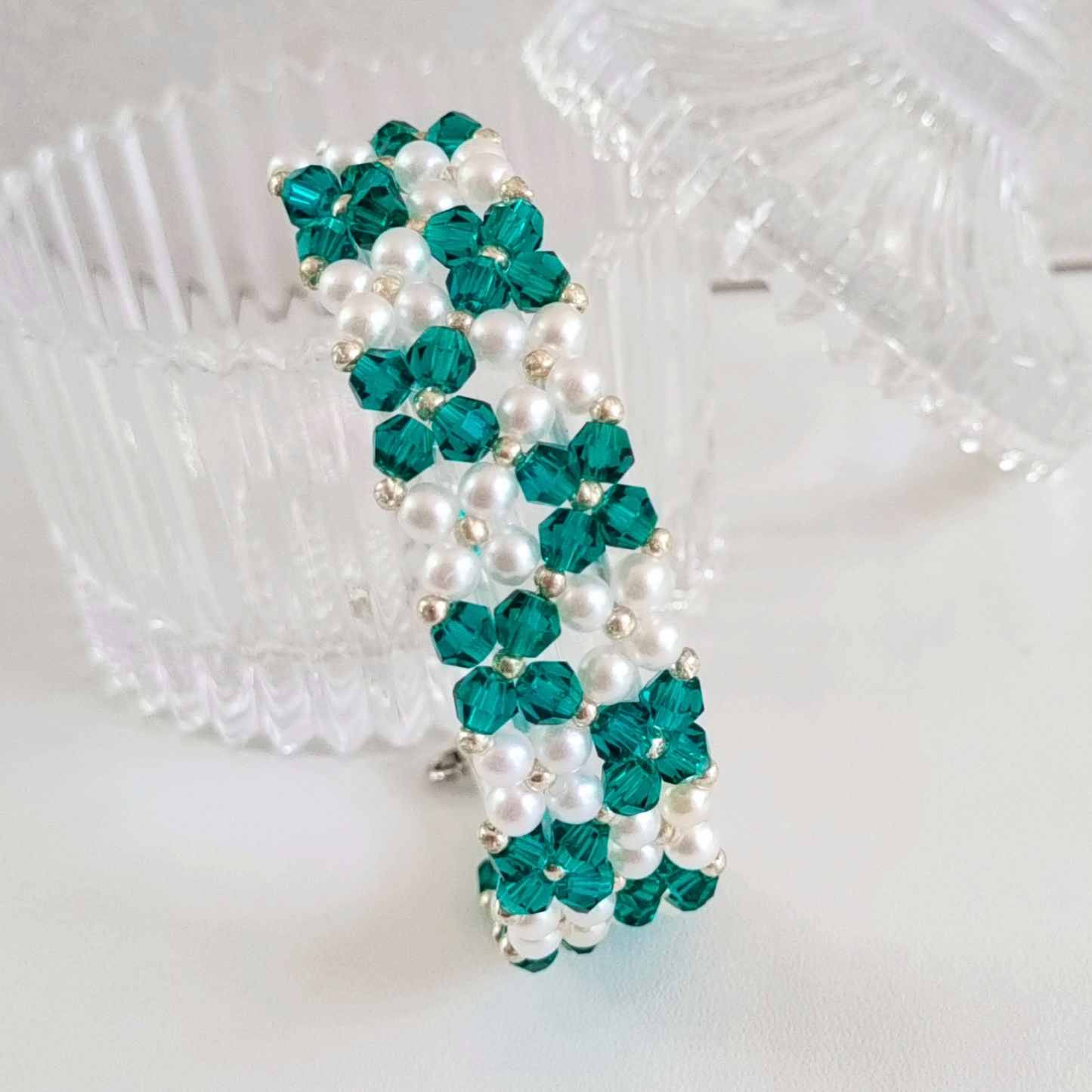 No.04 DIY Peacock-Inspired Beaded Bracelet– Green 4mm Crystal Diamond Beads, 4mm Pearls, Silver Seed Beads & Jewelry Findings | Craft Kit Beginner-Friendly Craft Gift for Her