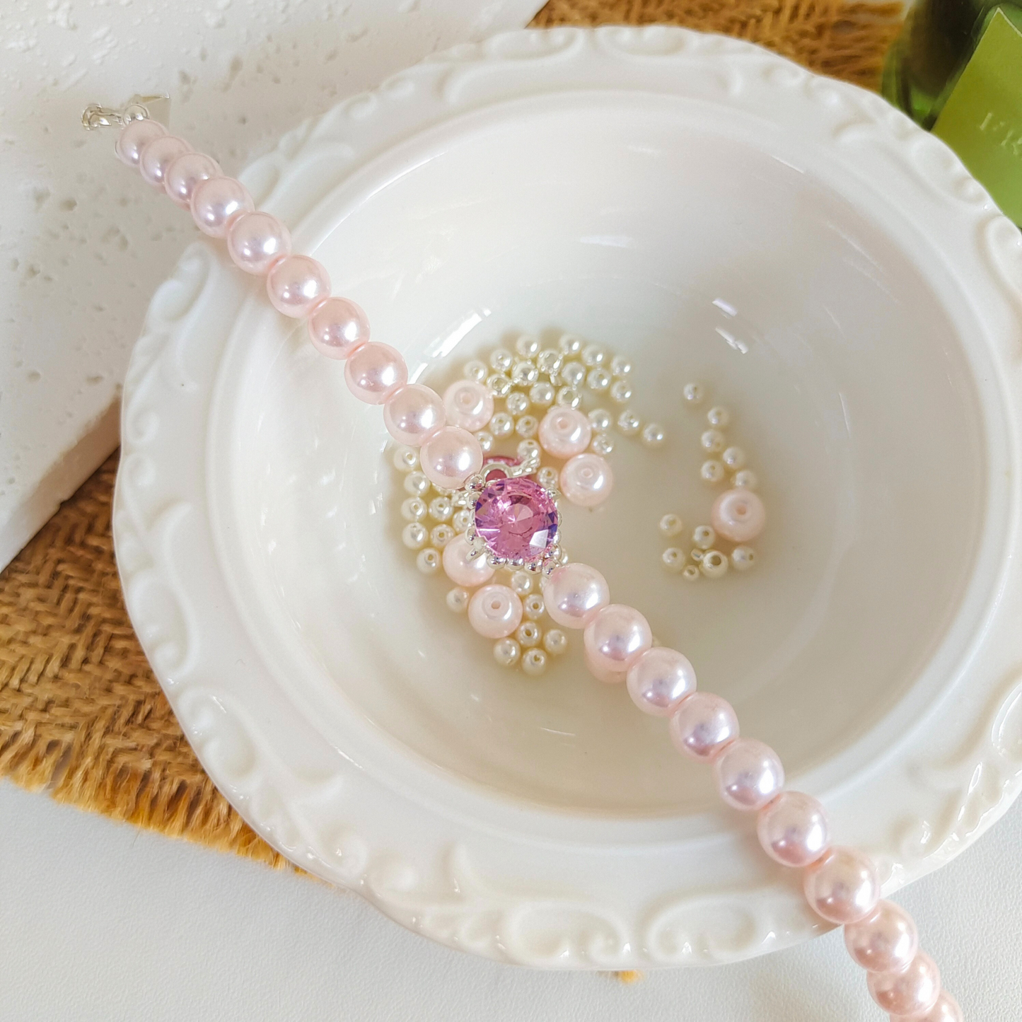 No.30 Elegant Pink Pearl Bracelet – Handmade with 6mm Pearls & Pink Rhinestone