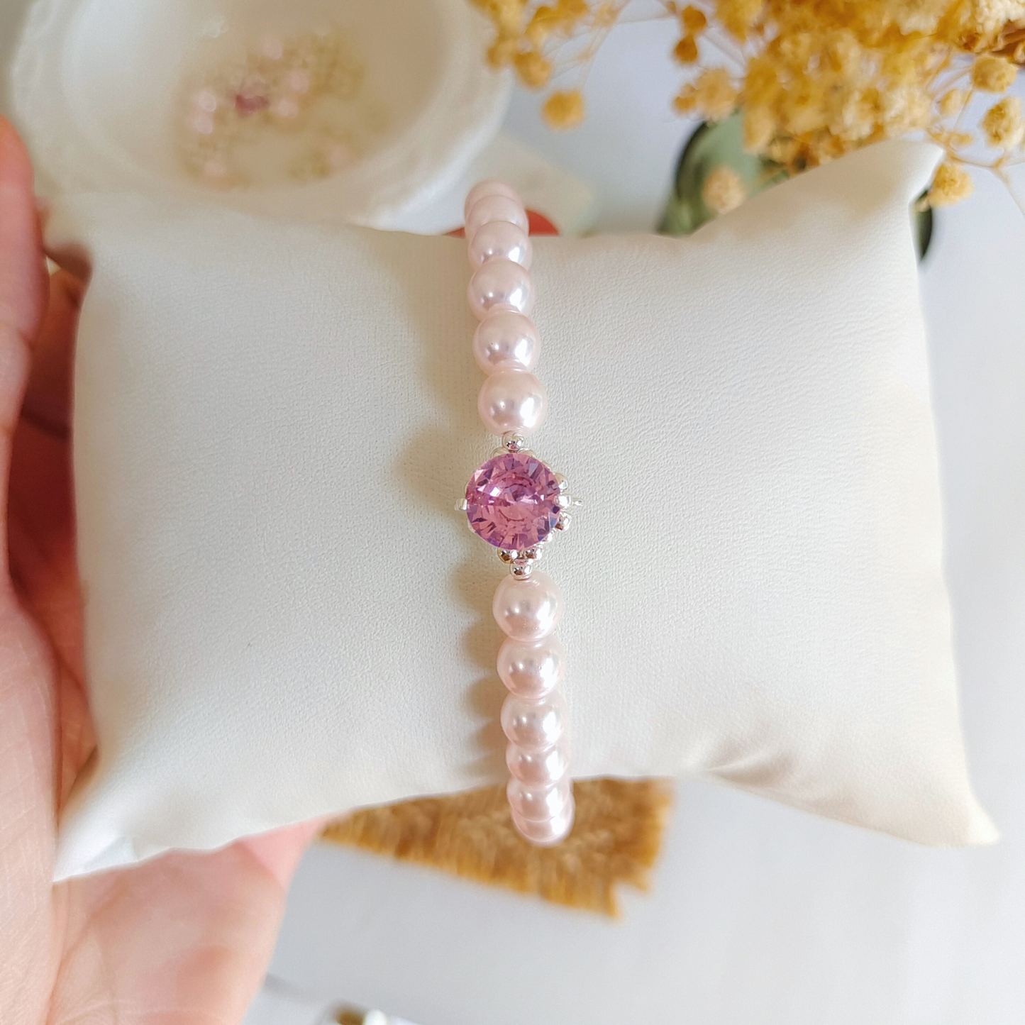 No.30 Elegant Pink Pearl Bracelet – Handmade with 6mm Pearls & Pink Rhinestone