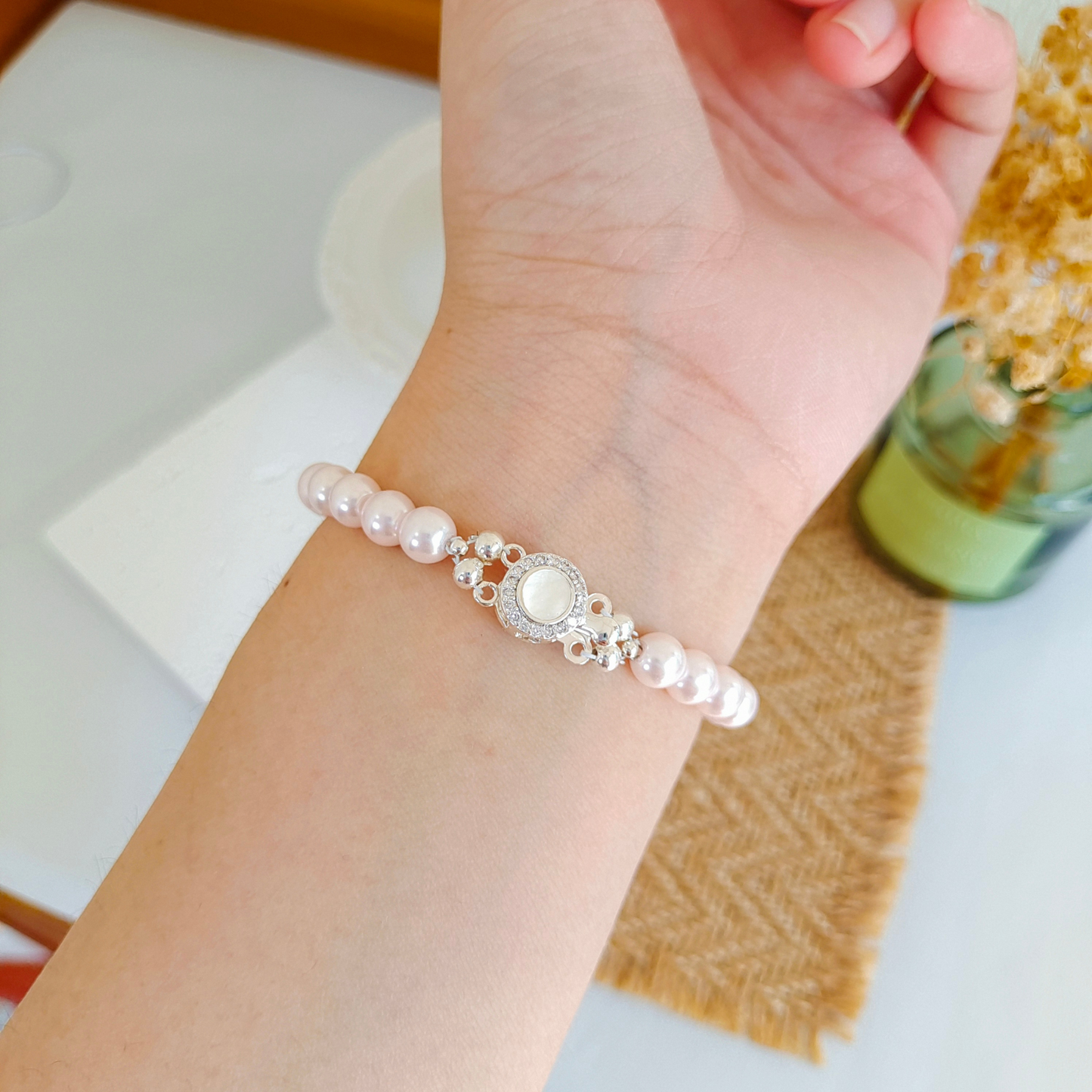 No.30 Elegant Pink Pearl Bracelet – Handmade with 6mm Pearls & Pink Rhinestone