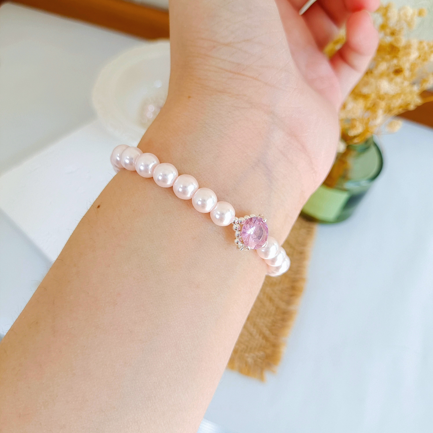 No.30 Elegant Pink Pearl Bracelet – Handmade with 6mm Pearls & Pink Rhinestone