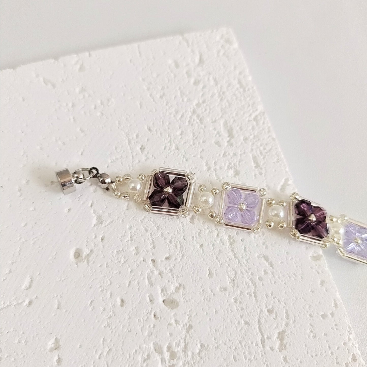 No.40 Beaded Bracelet Purple Grape Beads – 4mm Purple Diamond Beads, Pearls & Silver Seed Beads – DIY Jewelry Making Set for Beginners – Gift for Her