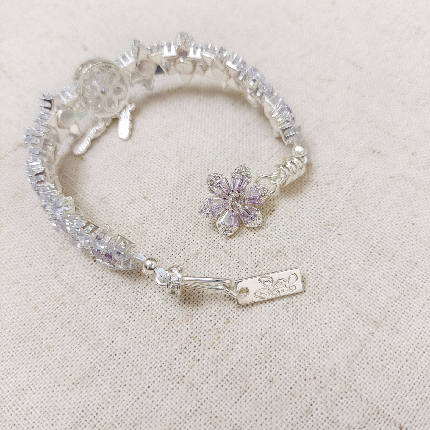 No.33 Purple Dreamcatcher Handmade Bracelet with Sakura Clasp – Finished Jewelry