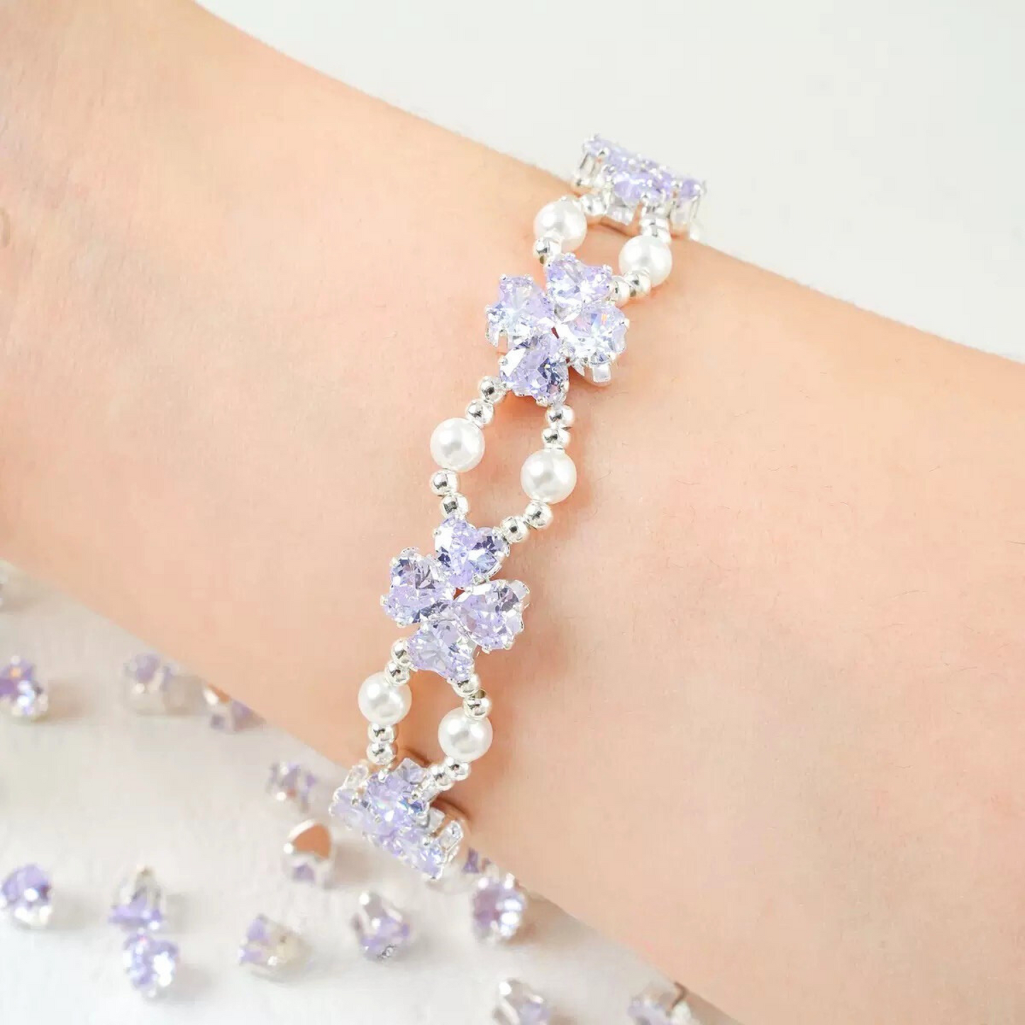 【A19】50pcs Heart Zircon Beads – 5x5mm Silver-Claw DIY Spacer for Handmade Jewelry