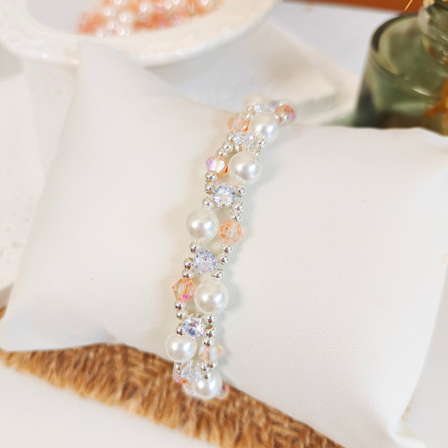 No.29 Elegant Pink Crystal & Pearl Beaded Bracelet – Handmade Jewelry Gift