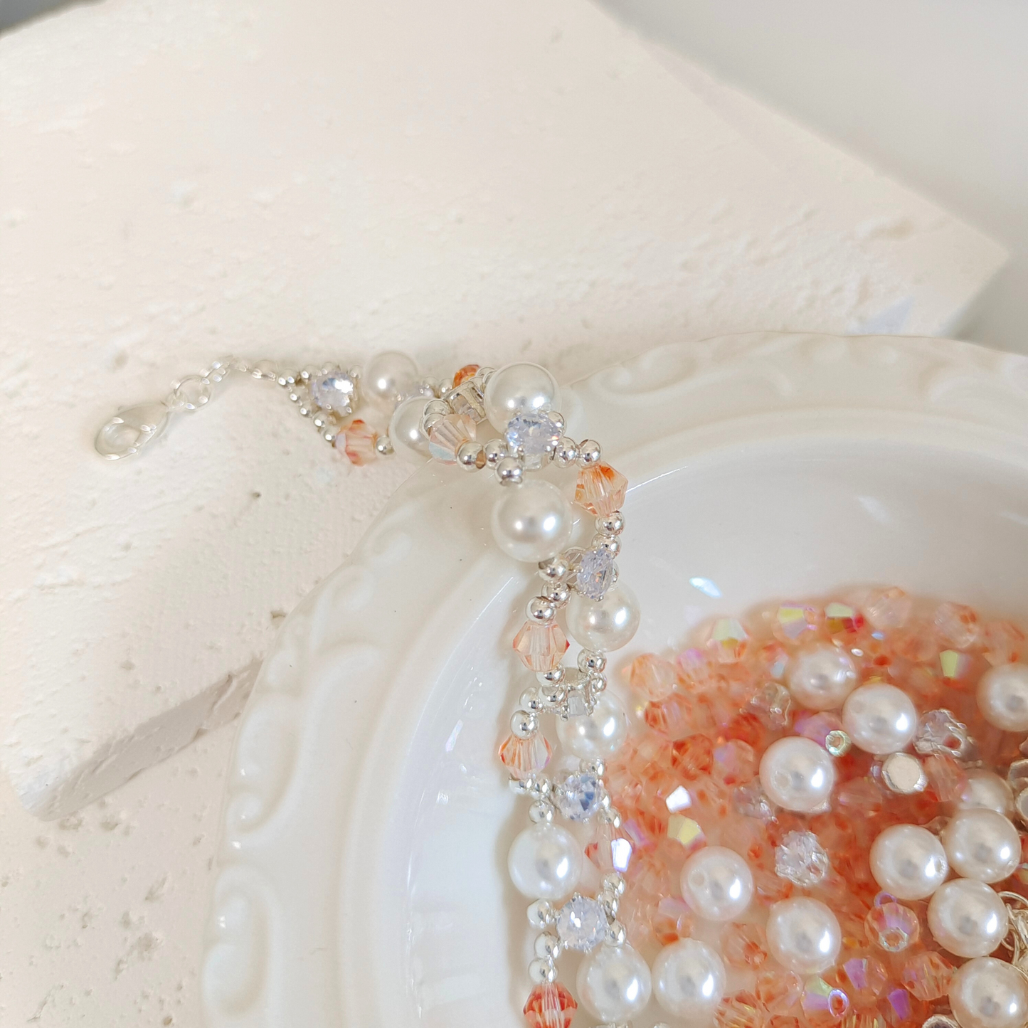 No.29 Elegant Pink Crystal & Pearl Beaded Bracelet – Handmade Jewelry Gift