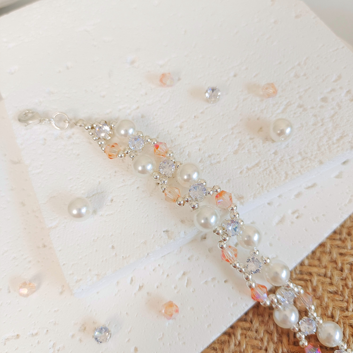 No.29 Elegant Pink Crystal & Pearl Beaded Bracelet – Handmade Jewelry Gift