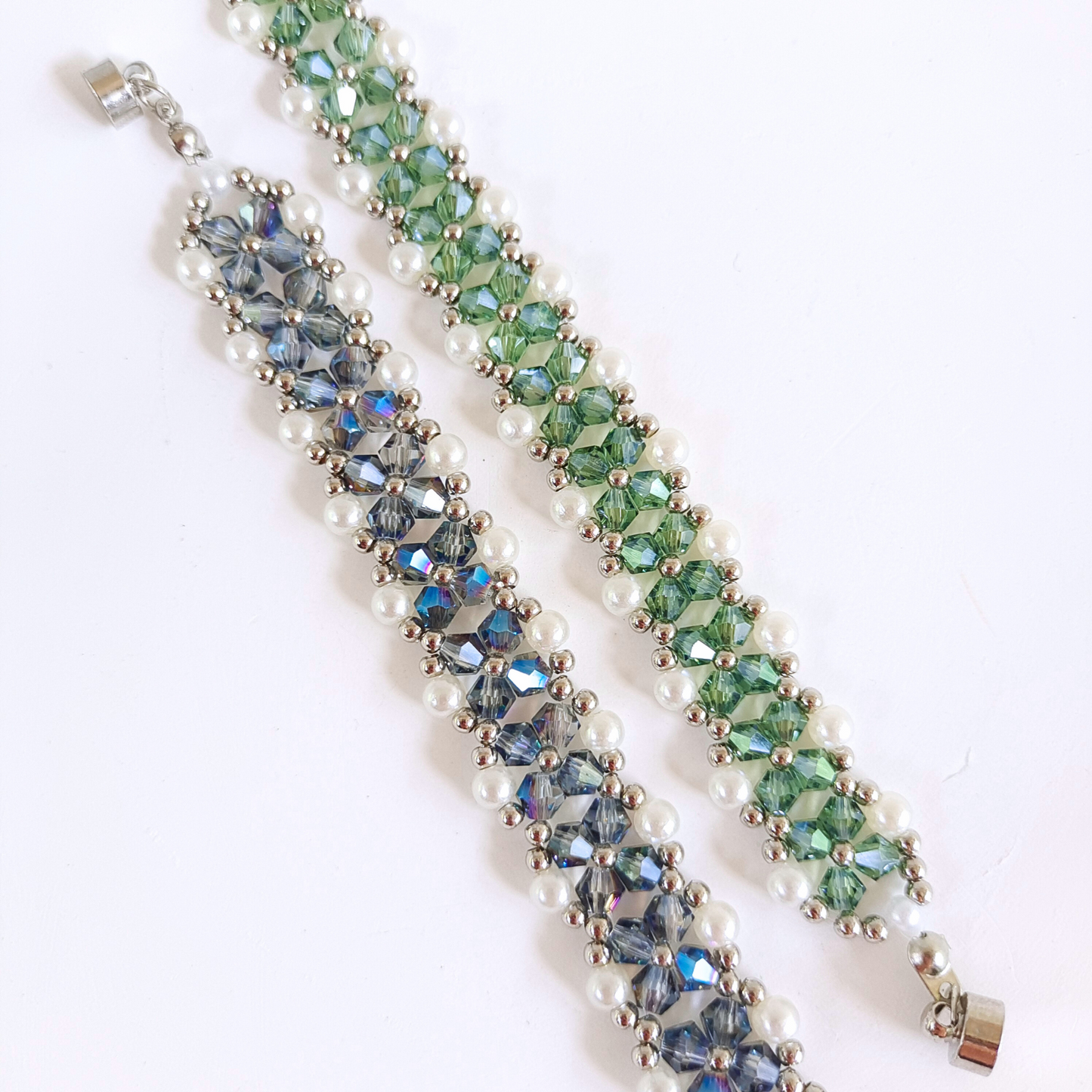 No.07 Handmade Beaded Bracelet Kit - 4mm Diamond Beads, 2.5mm Silver Seed Beads, 3mm & 4mm Pearls - DIY Craft Kit for Beginners