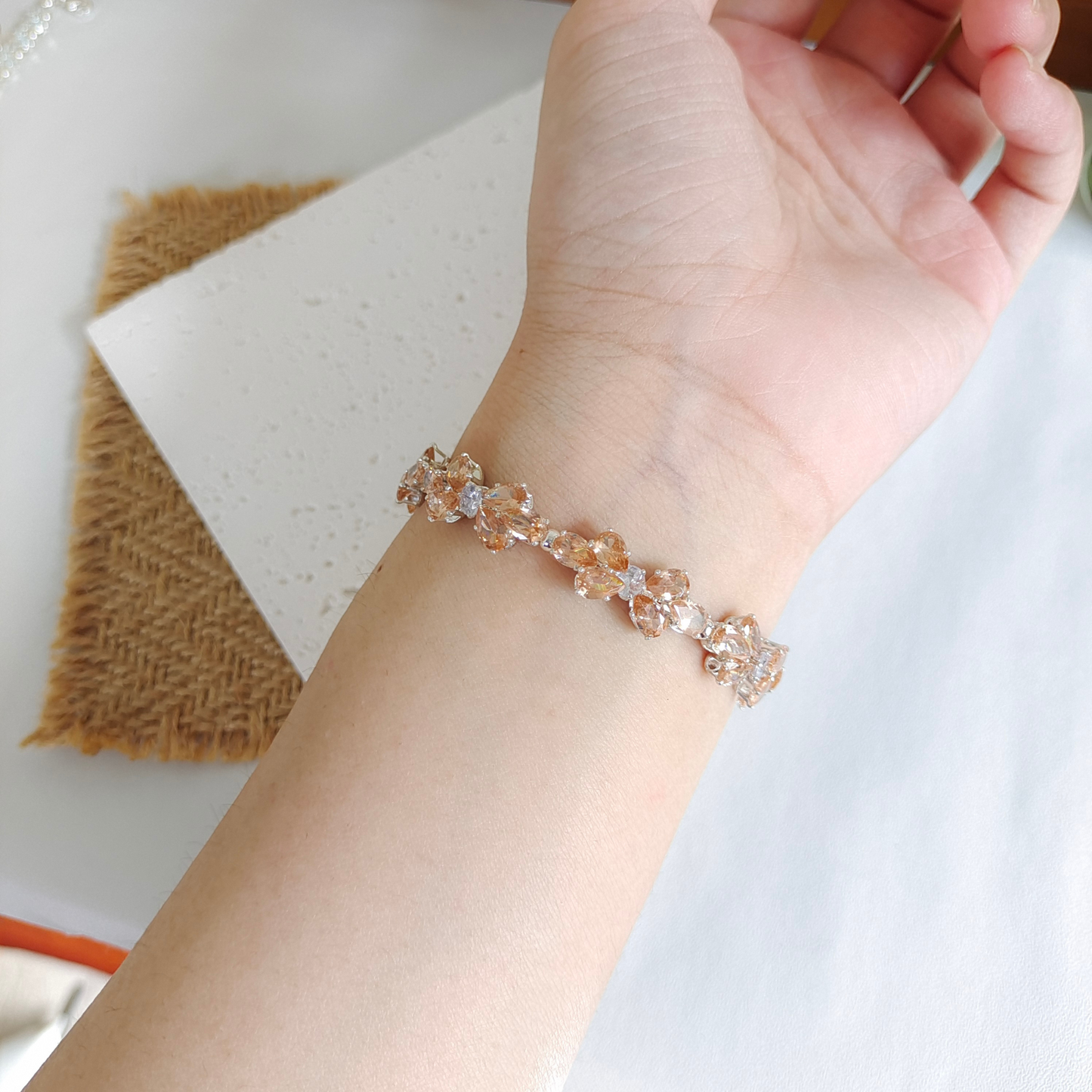 No.21 Amber Bow Bracelet – Handmade Crystal Drop Charm with Silver Beads