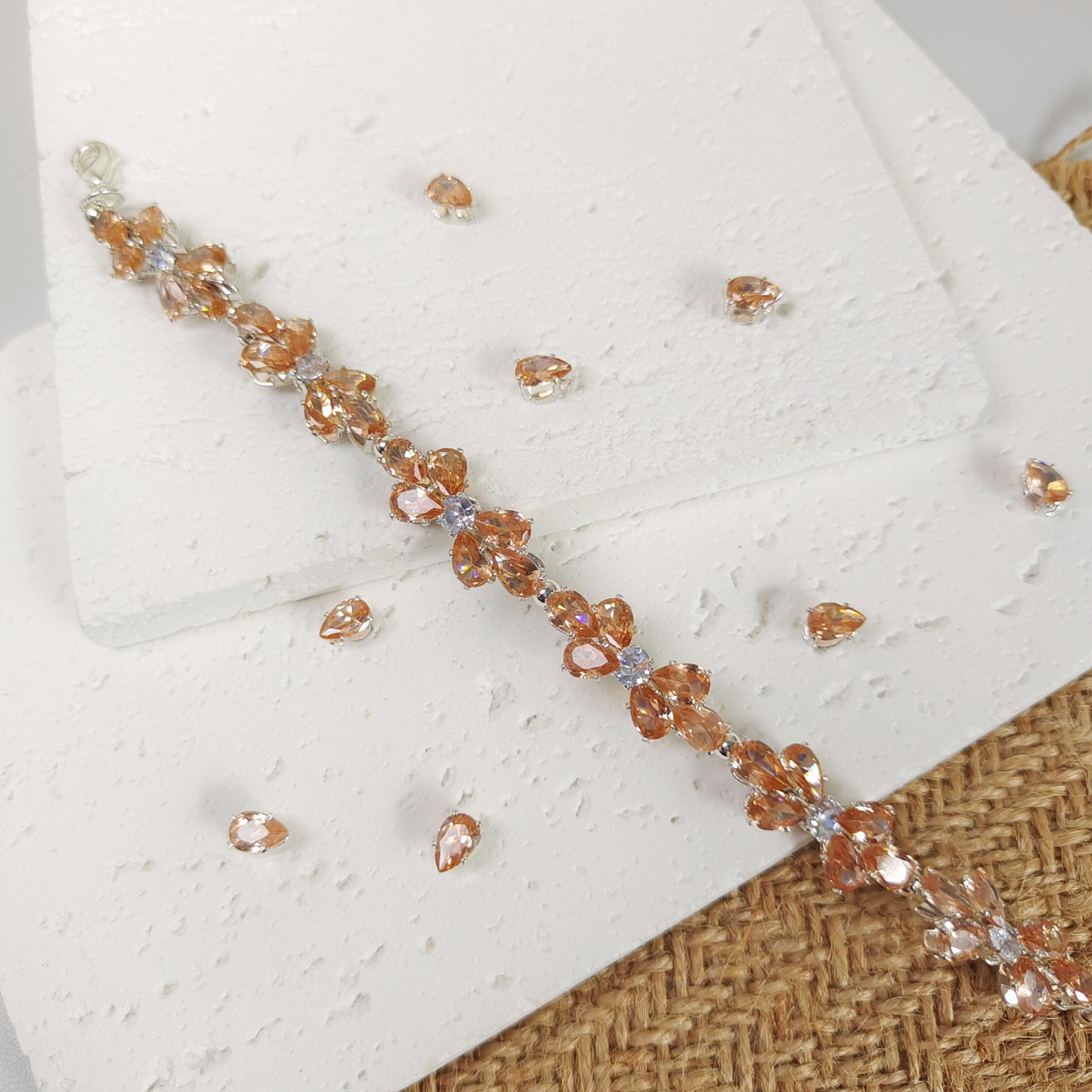 No.21 Amber Bow Bracelet – Handmade Crystal Drop Charm with Silver Beads