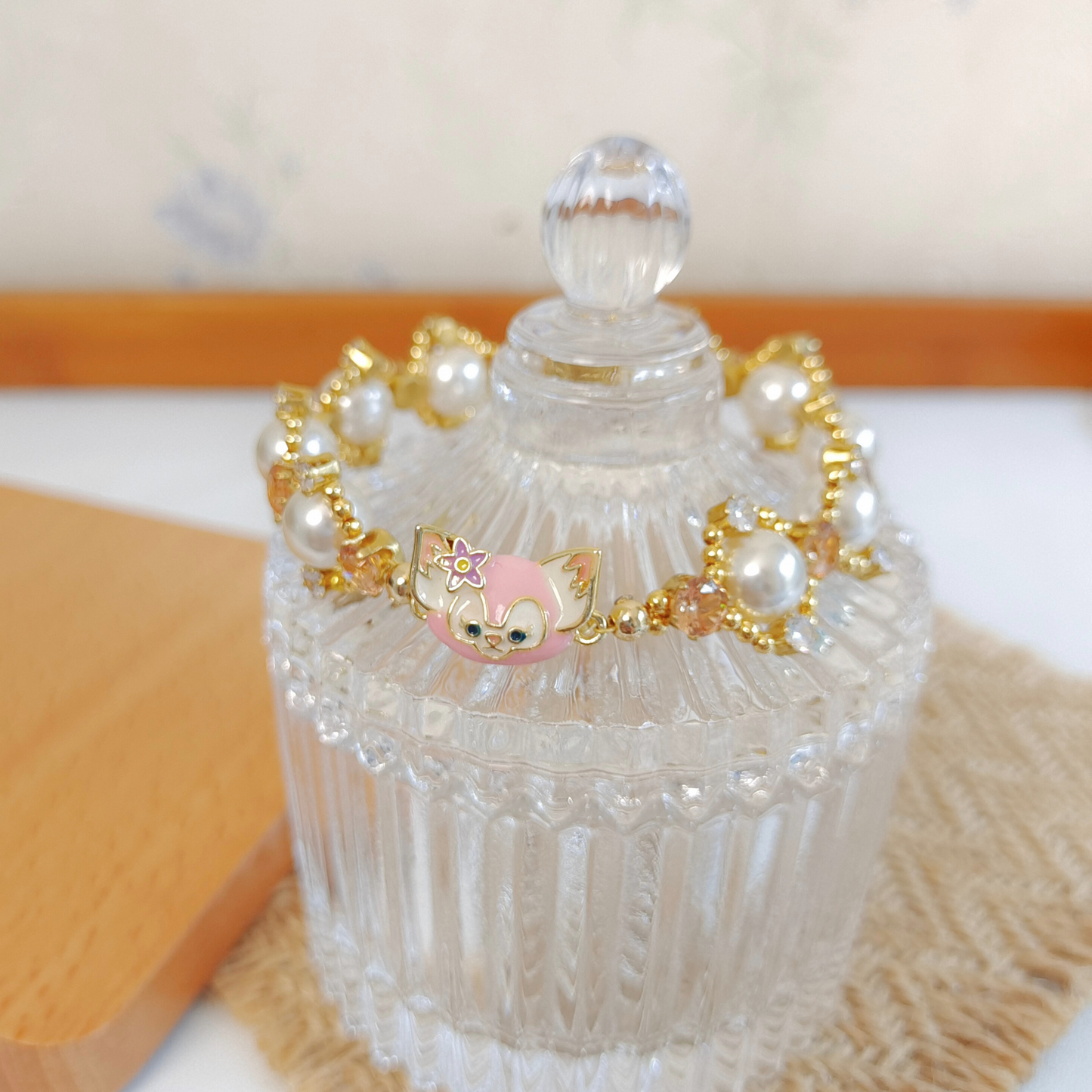 No.22 LinaBell-Inspired Pearl Bracelet – Handmade Pink Elegance with Zircons & Beads