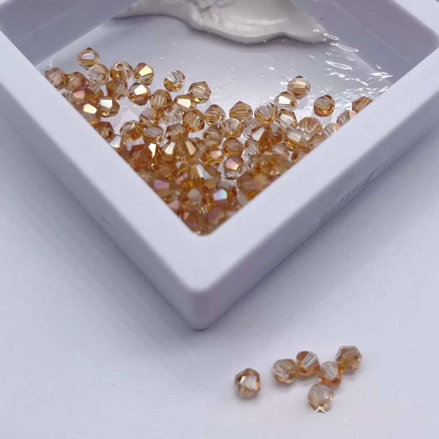 【L01】80 pcs 4mm AB Coated Diamond Glass Beads – DIY Crystal Jewelry Making Kit