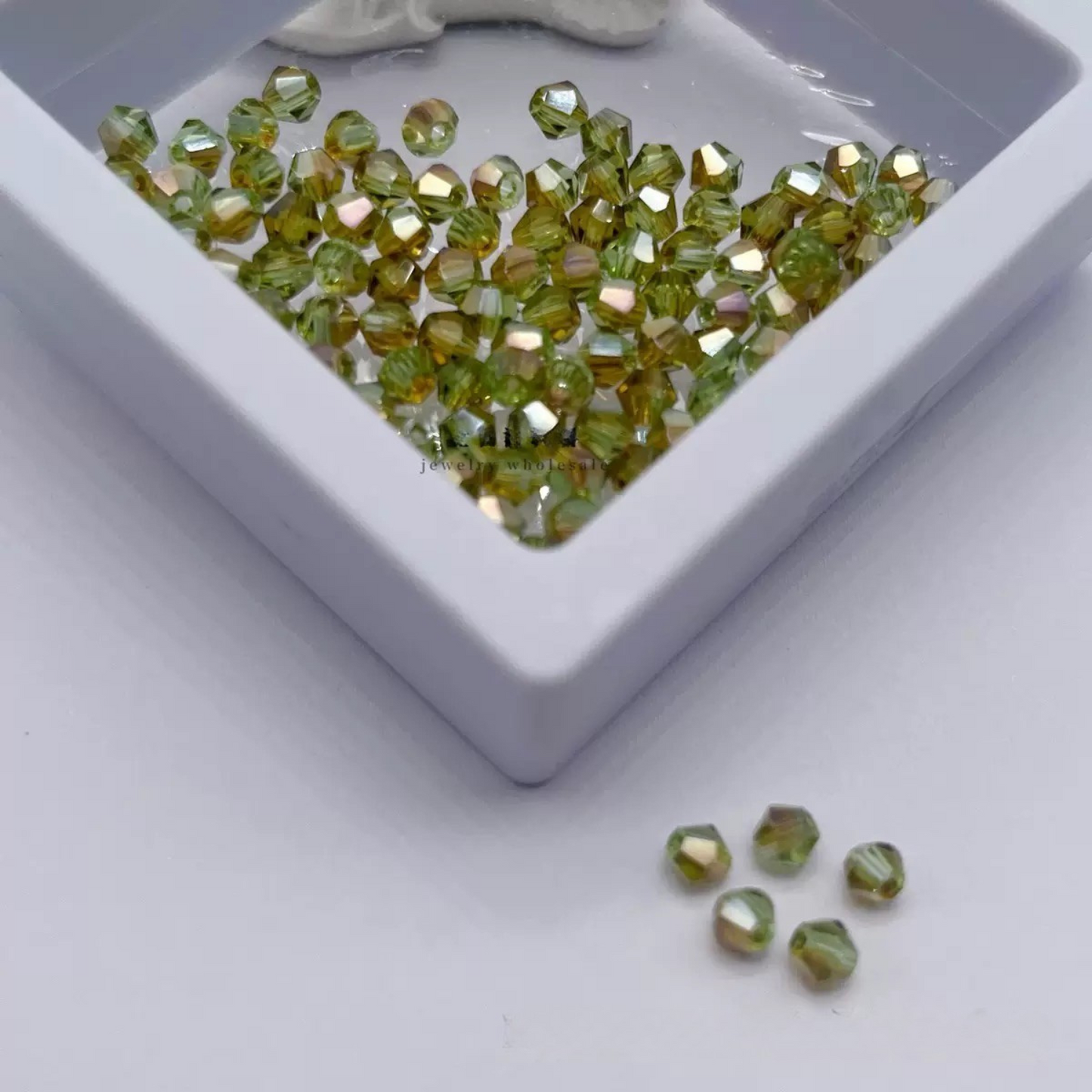 【L01】80 pcs 4mm AB Coated Diamond Glass Beads – DIY Crystal Jewelry Making Kit