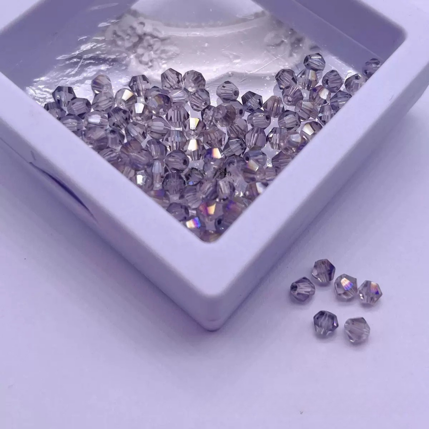 【L01】80 pcs 4mm AB Coated Diamond Glass Beads – DIY Crystal Jewelry Making Kit