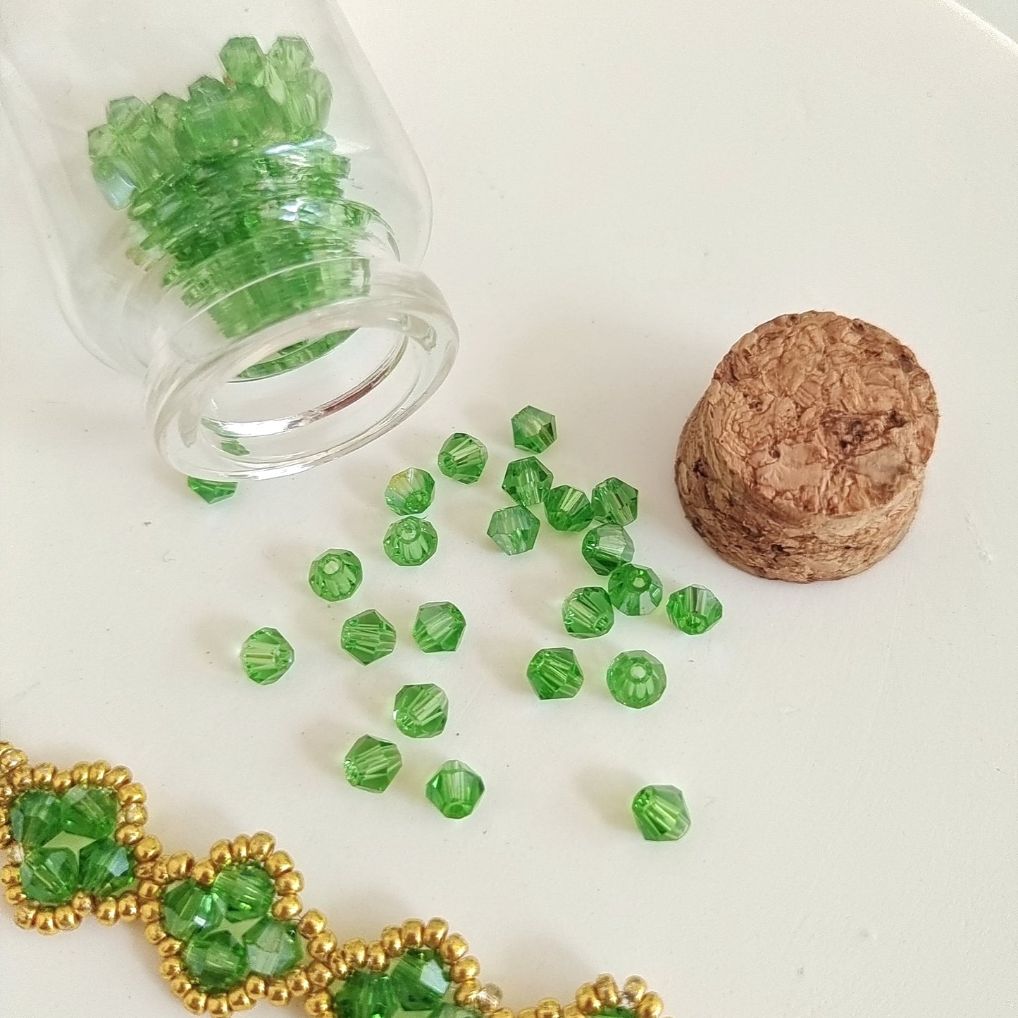 No.24 DIY Beaded Bracelet Kit – Alhambra-Inspired Design with Green Diamond Beads & Gold Seed Beads | Beginner-Friendly Jewelry Making Supplies & Tools | Gift for Her