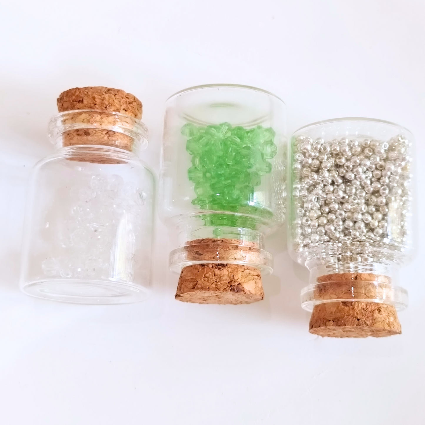 No.33 DIY Beaded Bracelet Kit – Multicolor Diamond Beads, 6mm Silver-Plated Tube Beads, Seed Beads & Magnetic Clasp | Beginner-Friendly Jewelry Craft