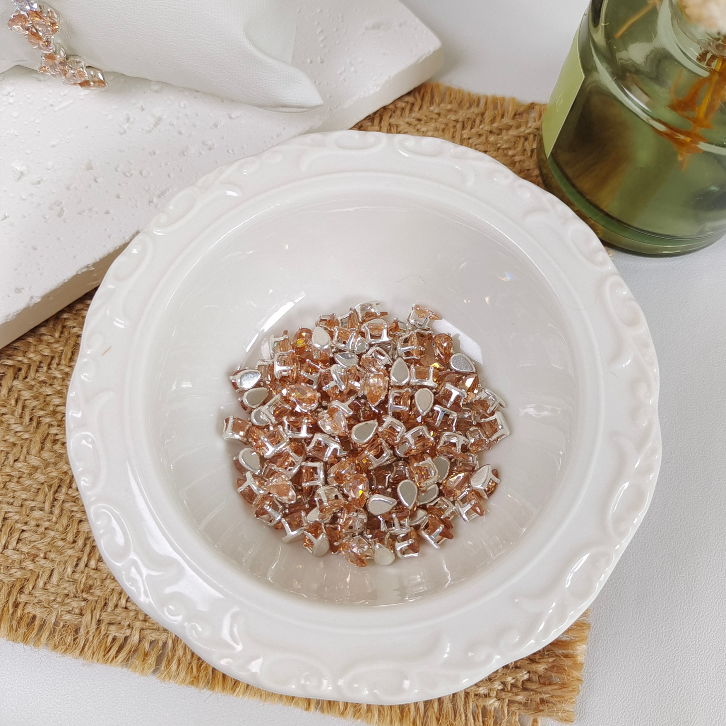 No.39 Amber Bow DIY Bracelet Kit – Teardrop Zircon, Seed Beads, Full Set with Video Tutorial