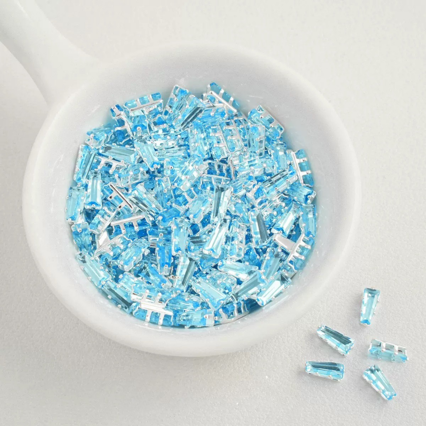 【A26】50pcs Silver-Plated Trapezoid CZ Spacer Beads – Prong Setting, DIY Jewelry Making, Multi Colors