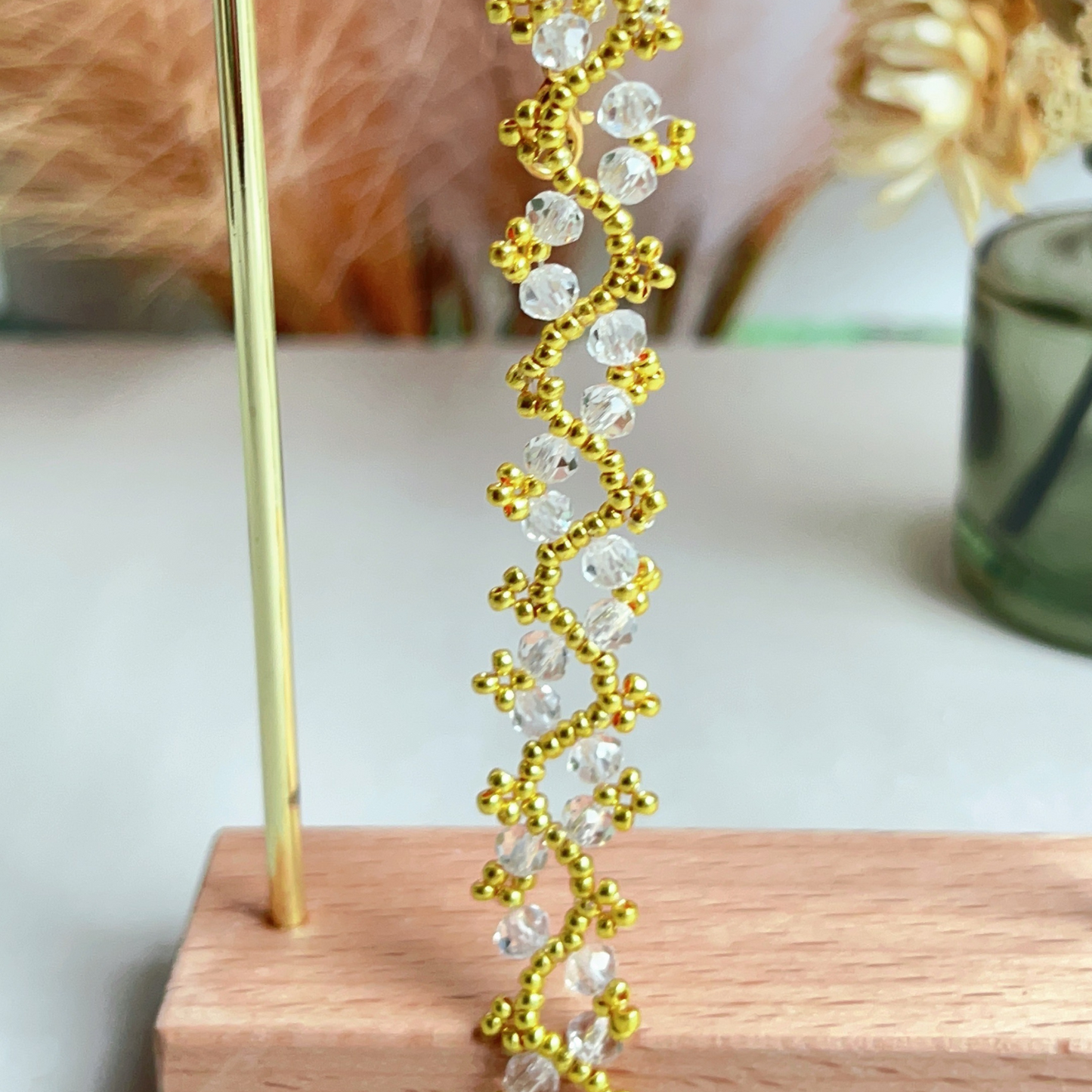No.18 Handmade Beaded Bracelet – 4mm Faceted Beads, 2mm Seed Beads & Jewelry Tools | Beginner-Friendly Craft Gift for Her