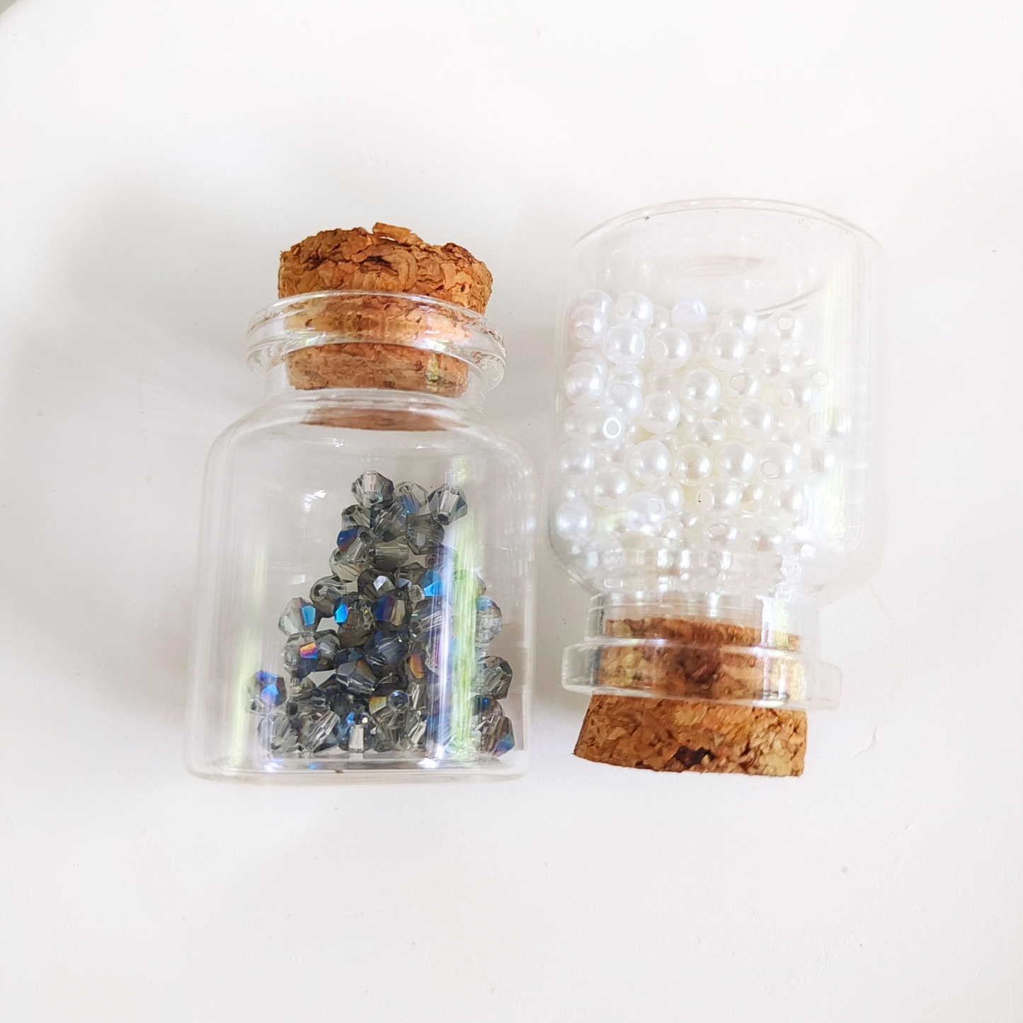 No.07 Handmade Beaded Bracelet Kit - 4mm Diamond Beads, 2.5mm Silver Seed Beads, 3mm & 4mm Pearls - DIY Craft Kit for Beginners