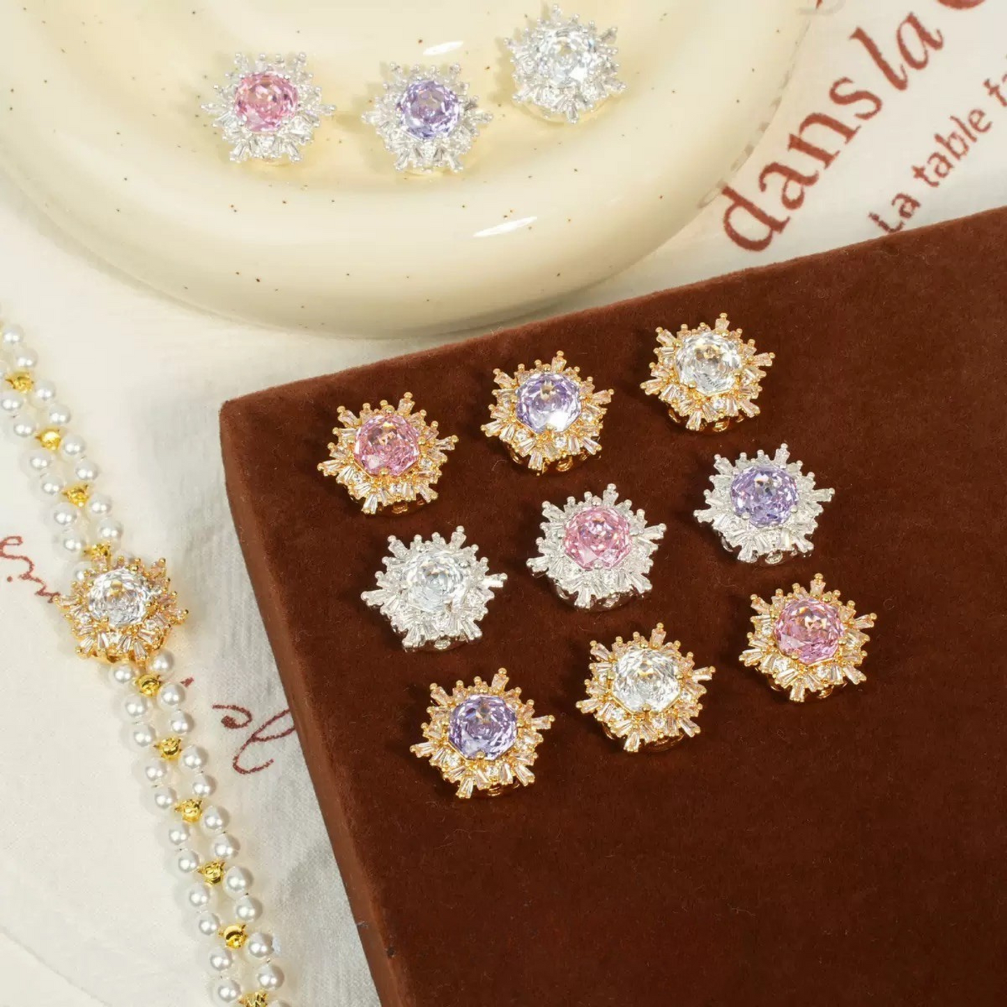 【S02】13*13mm High-Color Zircon Snowflake Charm – Rose Cut Full Pavé CZ Bead for DIY Jewelry (9×18mm)