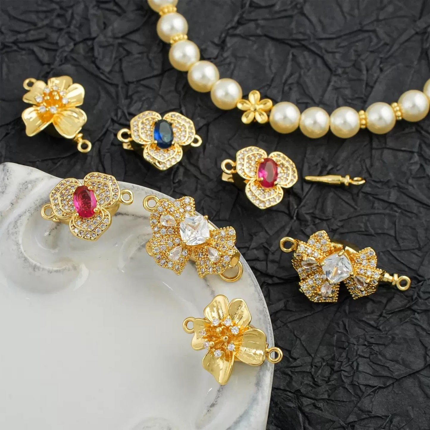 【B10】1P Three-Petal Flower Yuanbao Clasp – 18K Gold/Silver Plated with Cubic Zirconia, DIY Jewelry Connector Bead