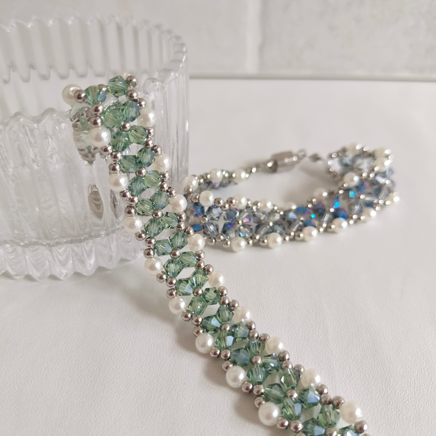 No.07 Handmade Beaded Bracelet Kit - 4mm Diamond Beads, 2.5mm Silver Seed Beads, 3mm & 4mm Pearls - DIY Craft Kit for Beginners