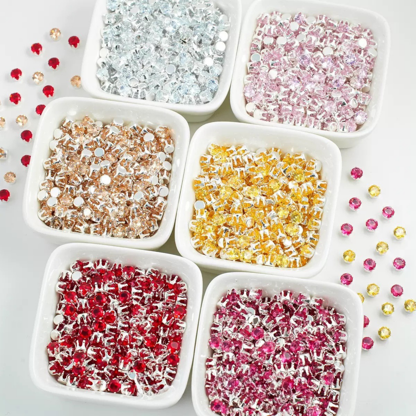 【A06】 5mm Round Zircon Beads – 50pcs Silver-Claw Rhinestones for DIY Handmade Jewelry