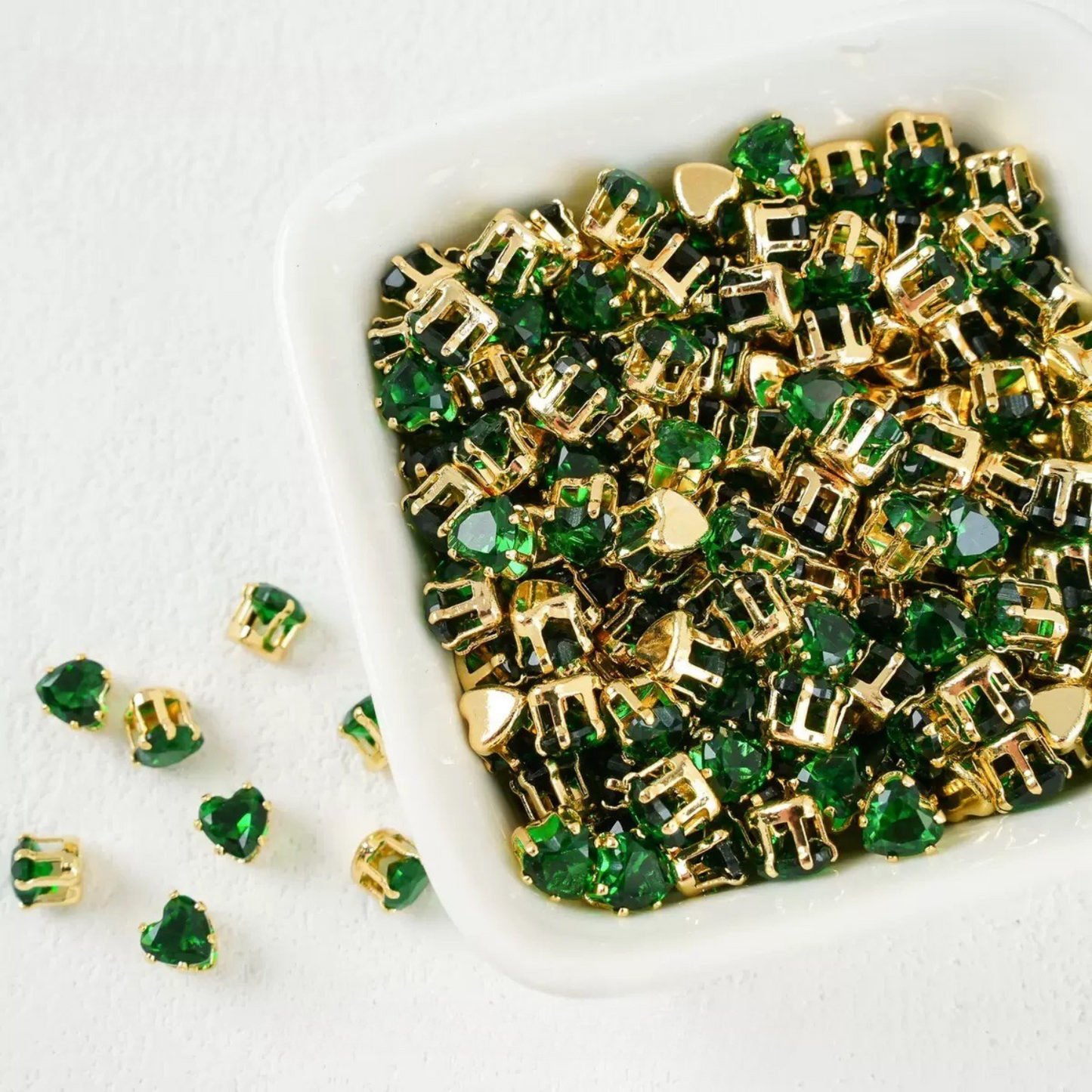 【A18】50pcs Heart Zircon Beads – 5x5mm Gold-Claw DIY Spacer for Handmade Jewelry
