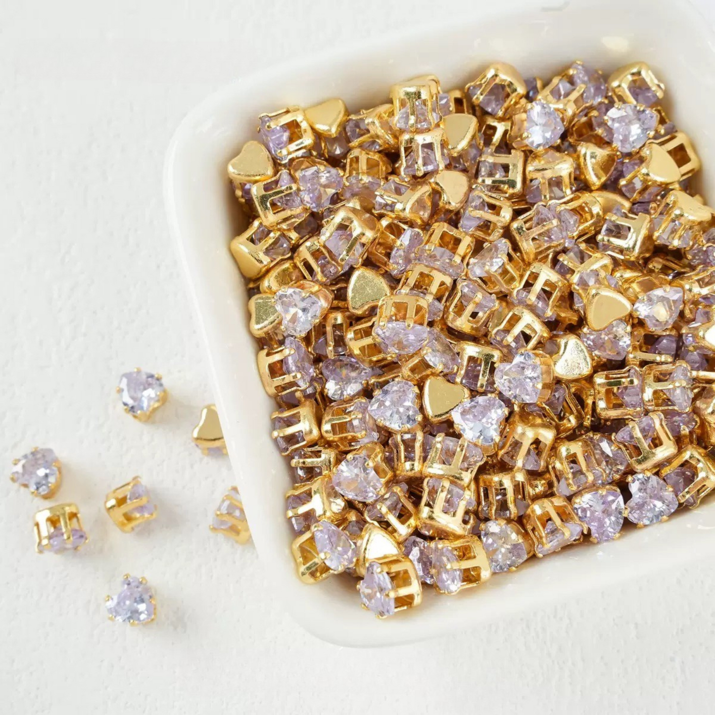 【A18】50pcs Heart Zircon Beads – 5x5mm Gold-Claw DIY Spacer for Handmade Jewelry