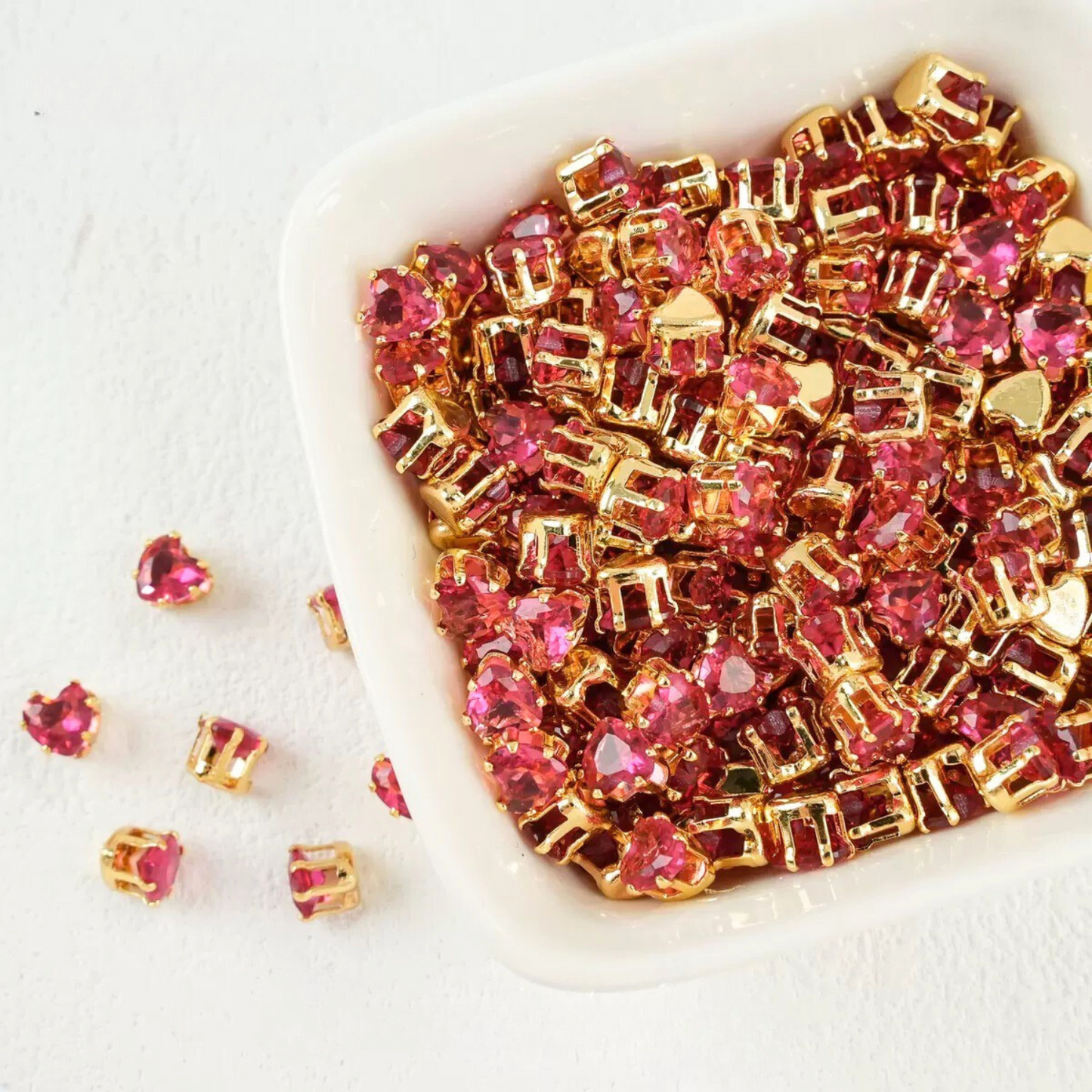 【A18】50pcs Heart Zircon Beads – 5x5mm Gold-Claw DIY Spacer for Handmade Jewelry