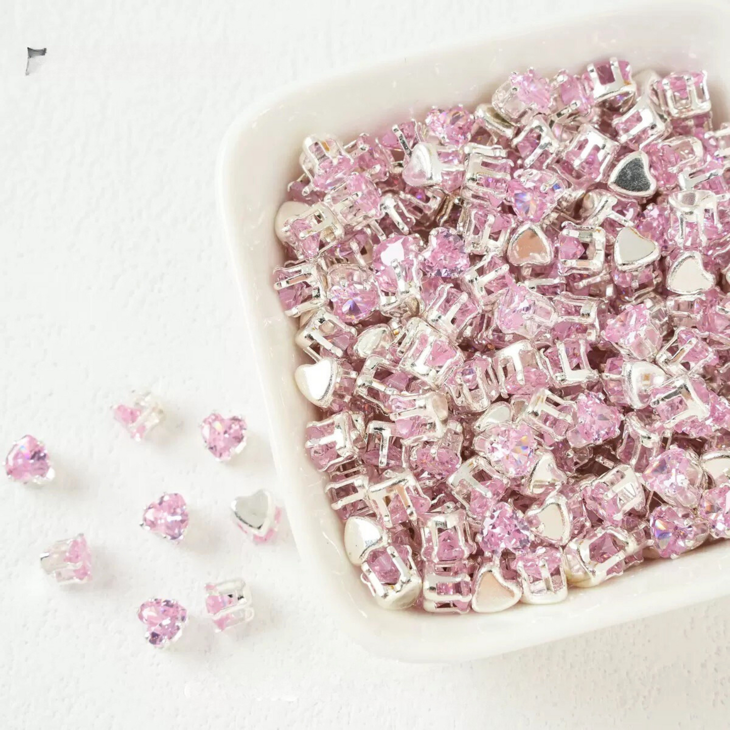 【A19】50pcs Heart Zircon Beads – 5x5mm Silver-Claw DIY Spacer for Handmade Jewelry