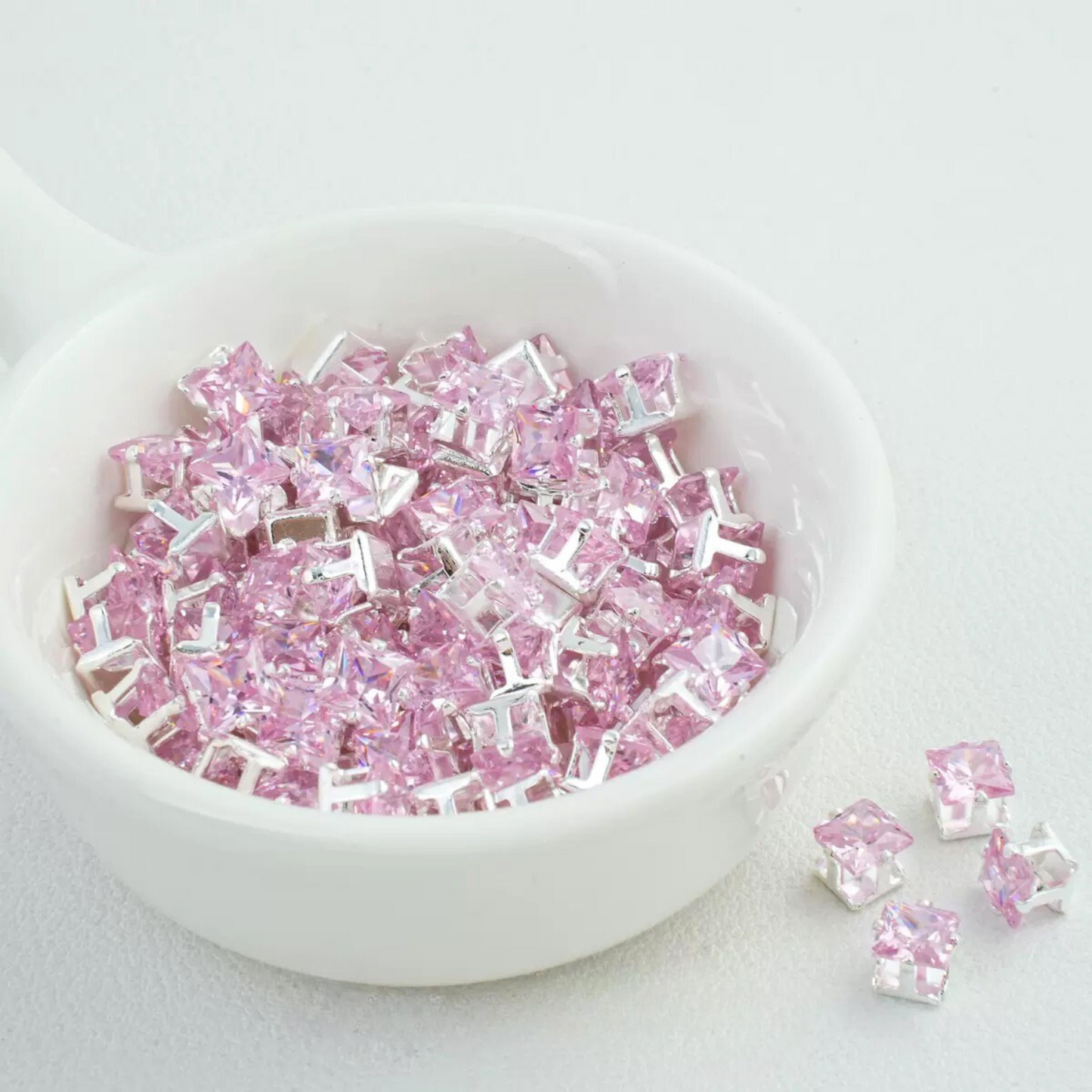 【A11】50pcs Square Zircon Beads – 5x5mm Silver-Claw DIY Spacer for Handmade Jewelry