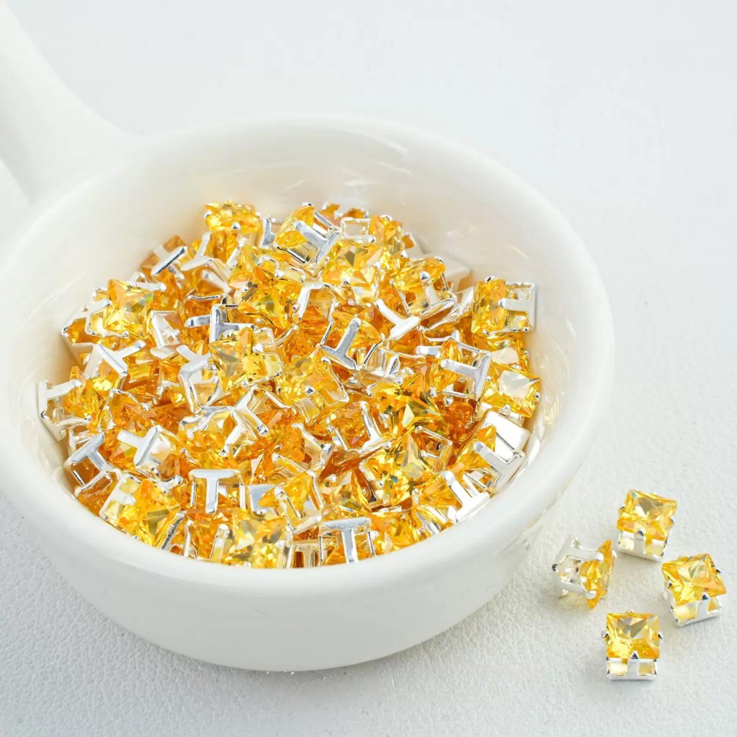 【A11】50pcs Square Zircon Beads – 5x5mm Silver-Claw DIY Spacer for Handmade Jewelry