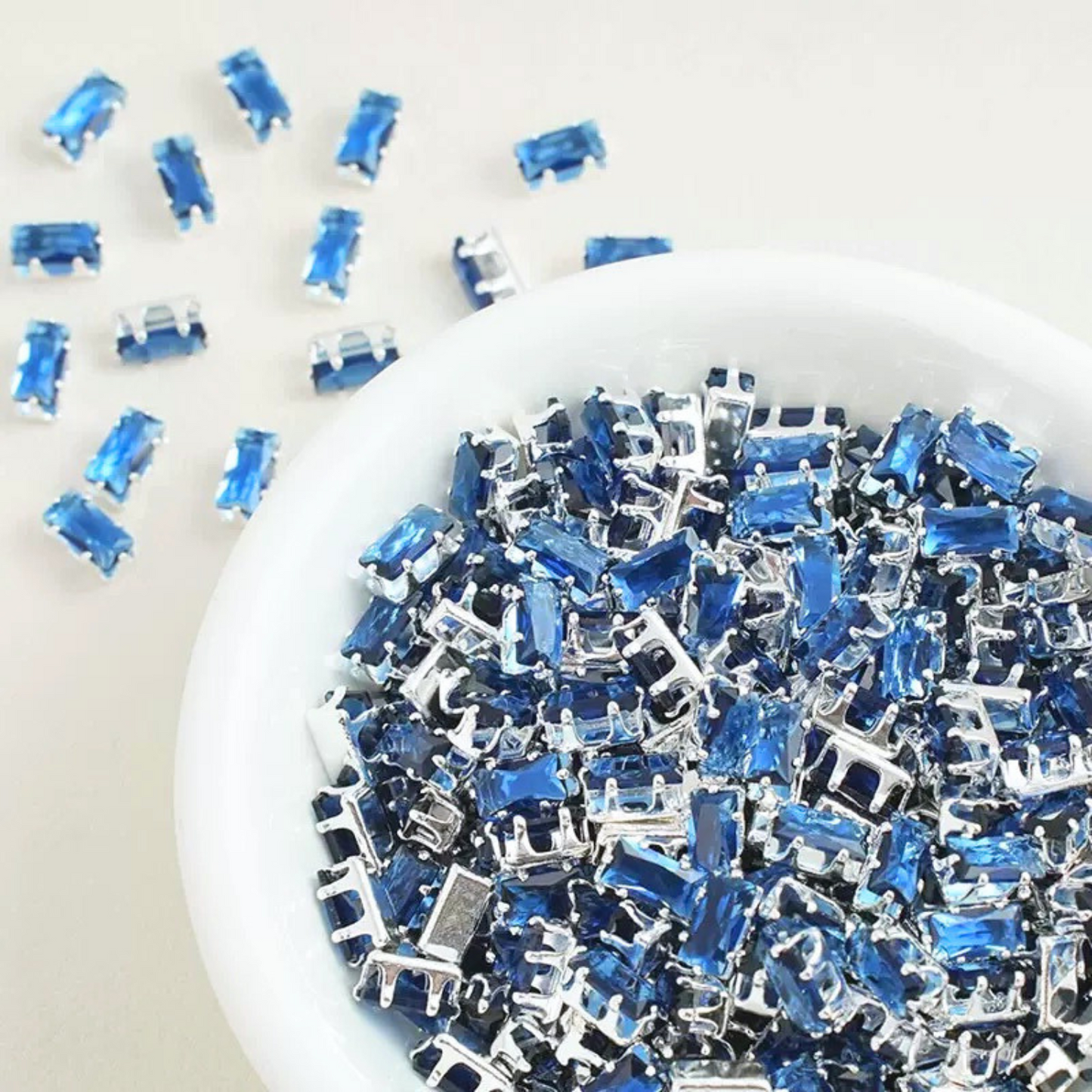 【A20】50pcs Rectangle Zircon Spacer Beads – 3x6mm Silver-Claw for DIY Handmade Jewelry