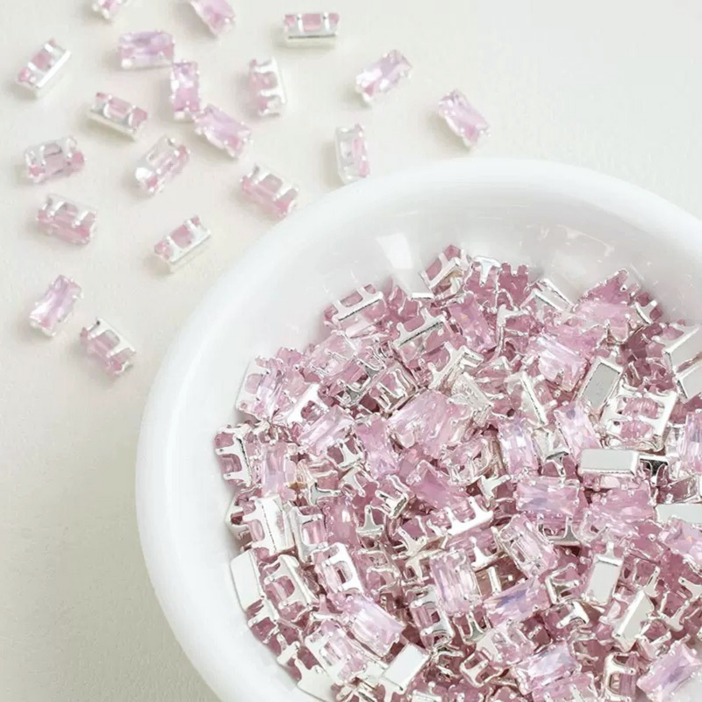 【A20】50pcs Rectangle Zircon Spacer Beads – 3x6mm Silver-Claw for DIY Handmade Jewelry