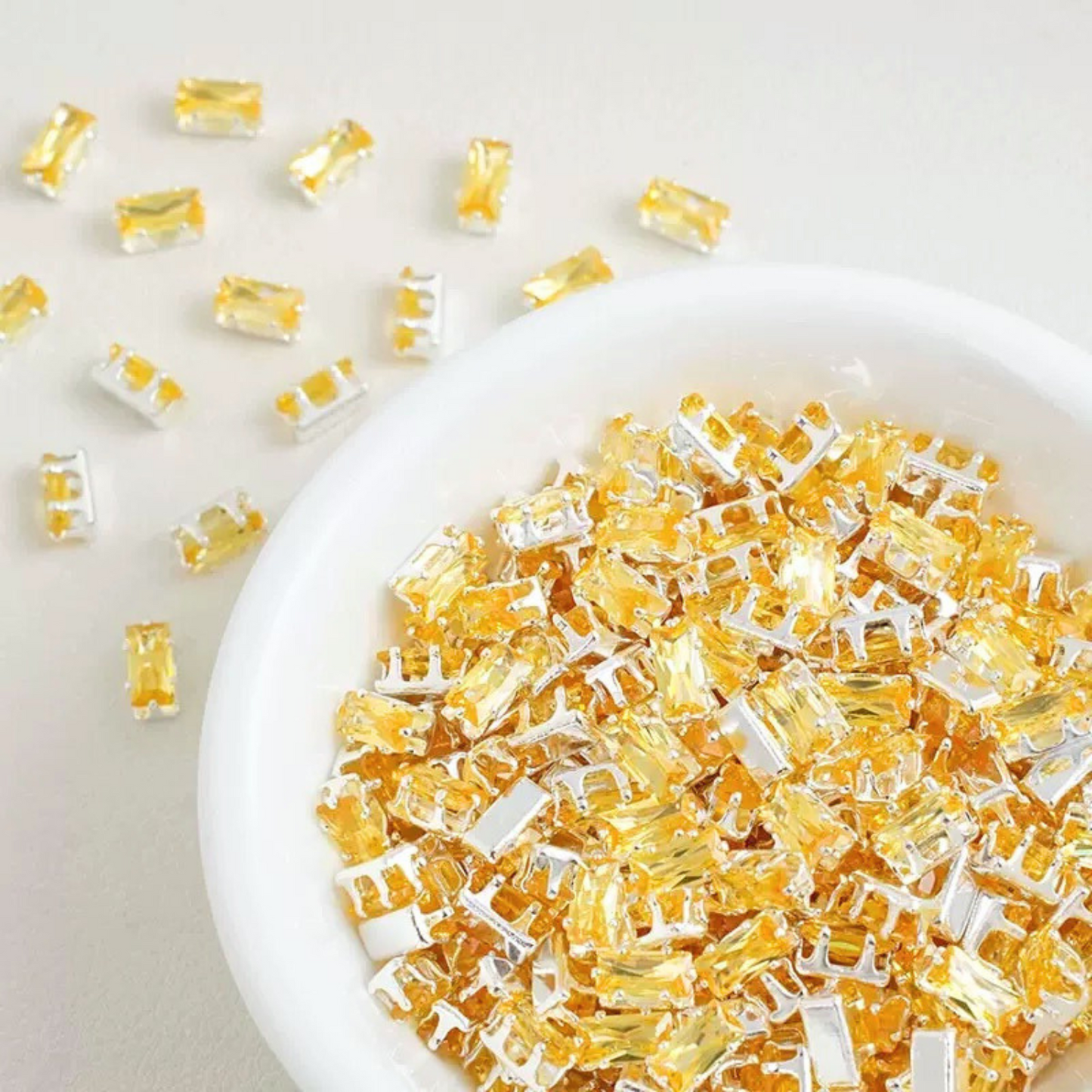 【A20】50pcs Rectangle Zircon Spacer Beads – 3x6mm Silver-Claw for DIY Handmade Jewelry